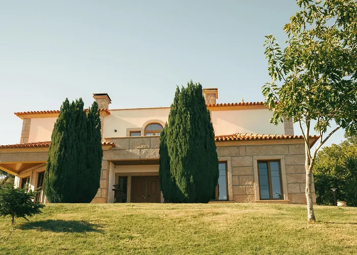 Royal Fraga Do Douro 펜션 *